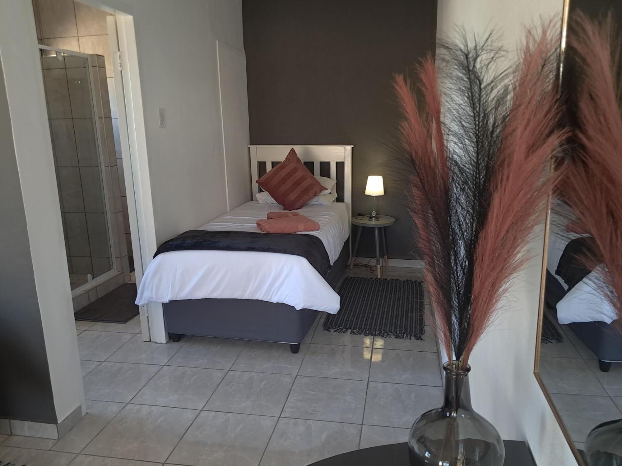 Mount Canyon Guest Farm Keetmanshoop Room photo